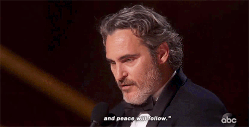 captainpoe:Joaquin Phoenix wins the Academy Award for Best Actor for Joker and remembers his brother