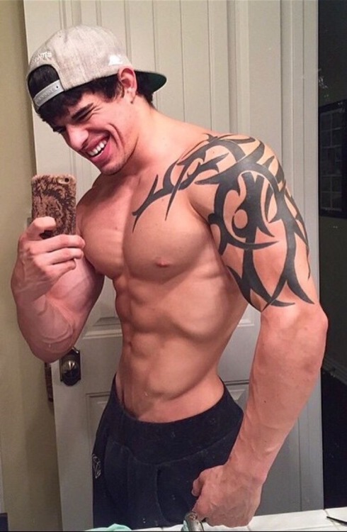 thick8by8:  Definitely a bottom….