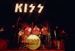 Posted @withregram • @acefrehleysshadow #Kisstory February 17, 1974Long Beach,