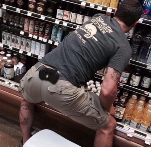 manrumpsxxx:  Follow Me For The Sexiest Rumps On Tumblr