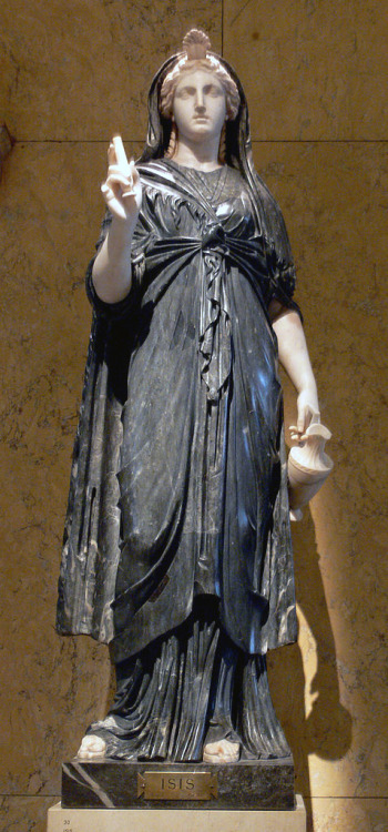 Statue of priestess of Isis from the temple of Iside in Pompeii, 1st half of 2nd century