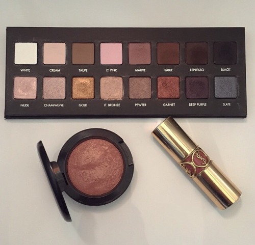 gorgeous-glam:  makeupidol:beauty // make up blog xo  How to get victoria secret model hair!   