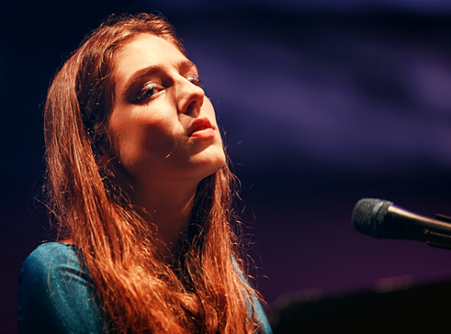 birdydaily:Birdy performing at the Festival Jardins de Pedralbes on June 27, 2017 in Barcelona, Spai