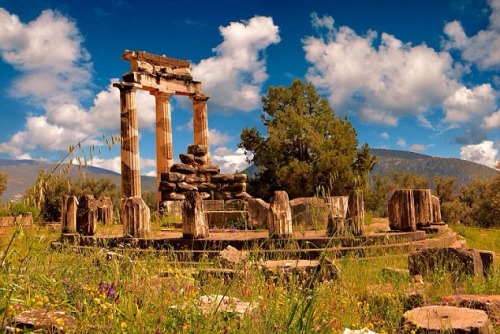 musings-of-a-philhellene:The Ruins of the Tholos, Delphi, Greece