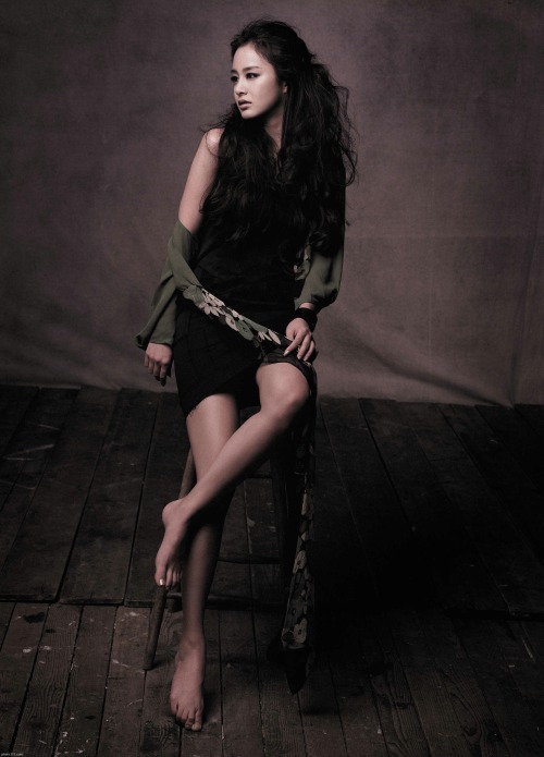 Tae Hee Kim - Stormy days