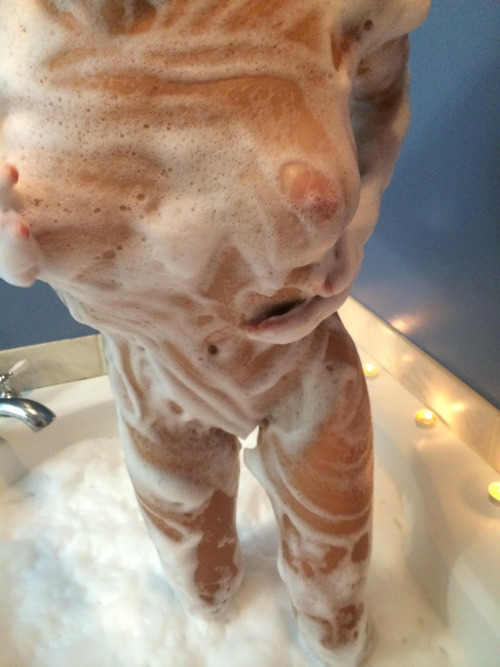 profoundlynoisylove:  You can follow me here and see me here.