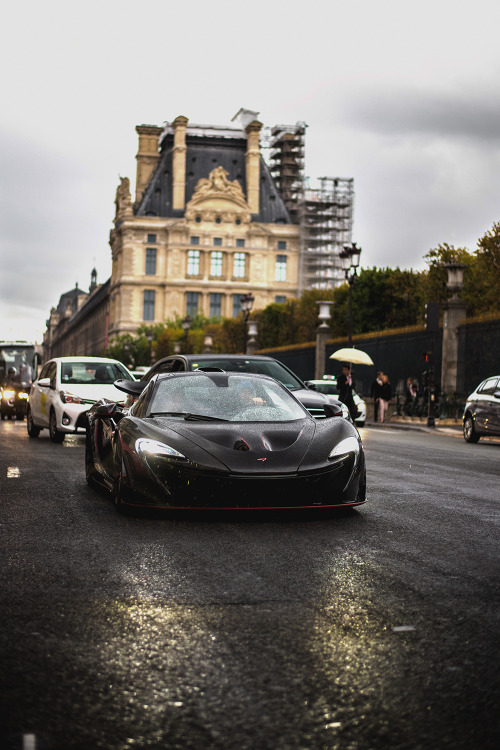 motivationsforlife:  McLaren P1 in the wet by Damien