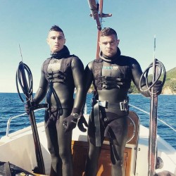 Does anyone knows anything about those dick-wetsuits, and how widespread their use is? This is incredibly hot!