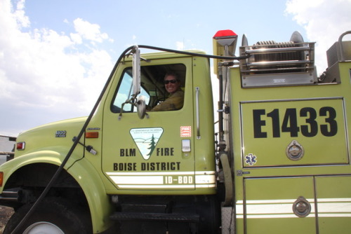 mypubliclands: #NotYourOrdinaryJob: So you want to be a wildland firefighter… Do you enjoy the outdoors? Looking for adventurous career? Want a job that challenges you physically? A wildland firefighting job might be for you!  Wildland firefighters