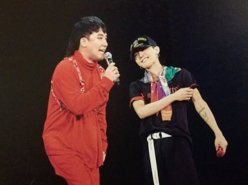 thekoreanbigbang: GRI -G-DRAGON 2017 WORLD TOUR ＜ACT III, M.O.T.T.E＞ IN JAPAN PhotobookSource: memil