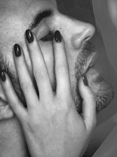 shesmygoddess:  yesiamhisgoddess:  Love touching Daddy’s face during an embrace shesmygoddess  Sigh yesiamhisgoddess