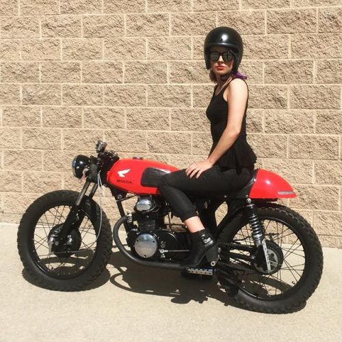 XXX motorcycles-and-more:  Cafe Racer girlÂ  photo