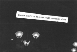 my-teen-quote:  black &amp; white quotes/GIFS