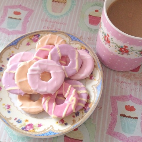 loulabeth:  I love party rings