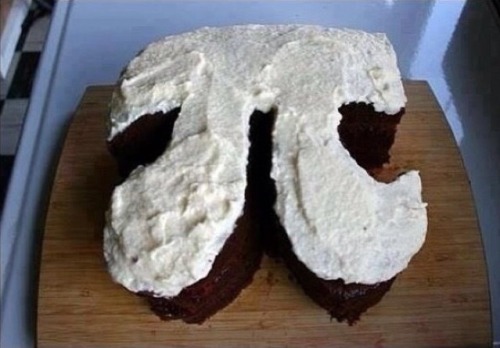 donatello69:  ITS CAKE BUT ITS PIE BUT ITS CAKE BUT ITS PIE BUT ITS CAKE BUT ITS PIE ITS CAKE BUT ITS PIE BUT ITS CAKE ITS PIE BUT ITS CAKE ITS PIE ITS CAKE BUT ITS PIE ITS CAKE BUT *smashes table with forehead*