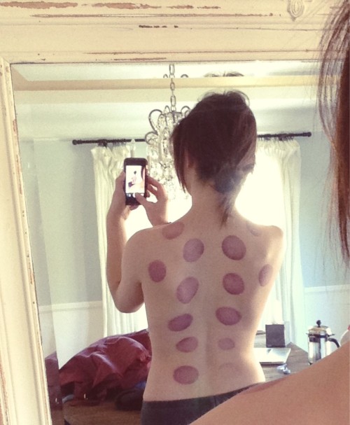 @CrystalmReed: Cupped.