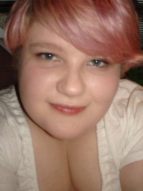 pudgefatty: This is what I look like now. I’ve gain weight and cut my hair. And you’re beautif