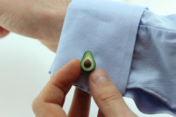 havocados:  taijituu:  littlealienproducts:  Avocado Cufflinks // ศ  havocados  Yesss i need these!