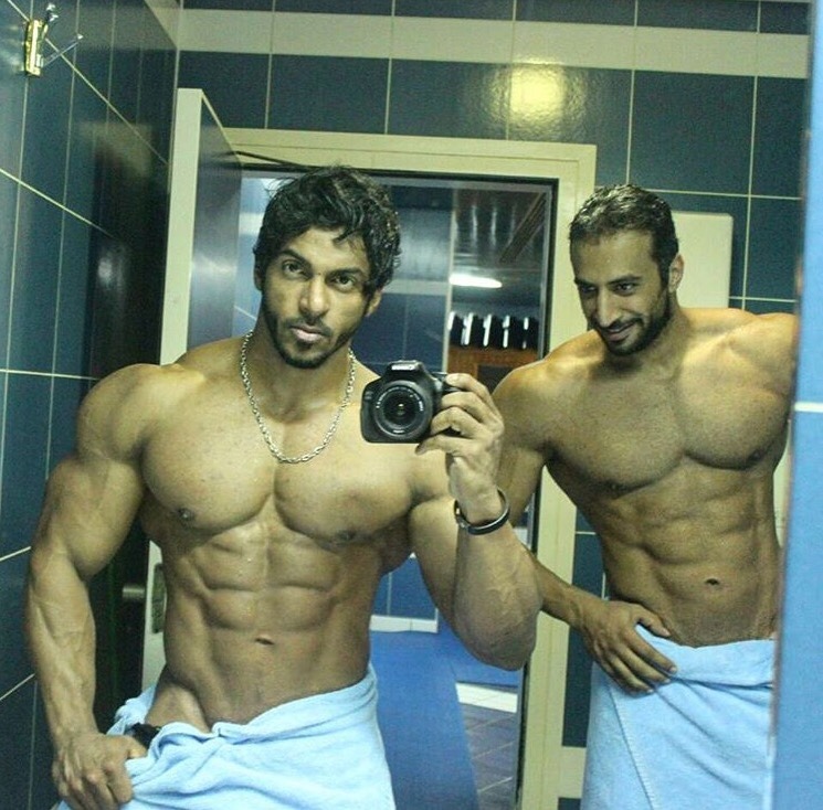 arabfitnessgods:  Happy 10K followers..   To show my gratitude here’s a photo of