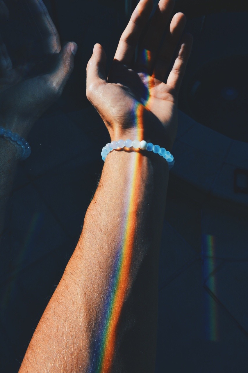 carssun:  Color spectrums in my backyard w/ livelokai  via carssun