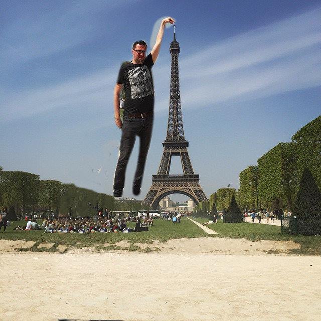 officialfrenchtoast:  “Can someone photoshop the Eiffel Tower under my finger?”