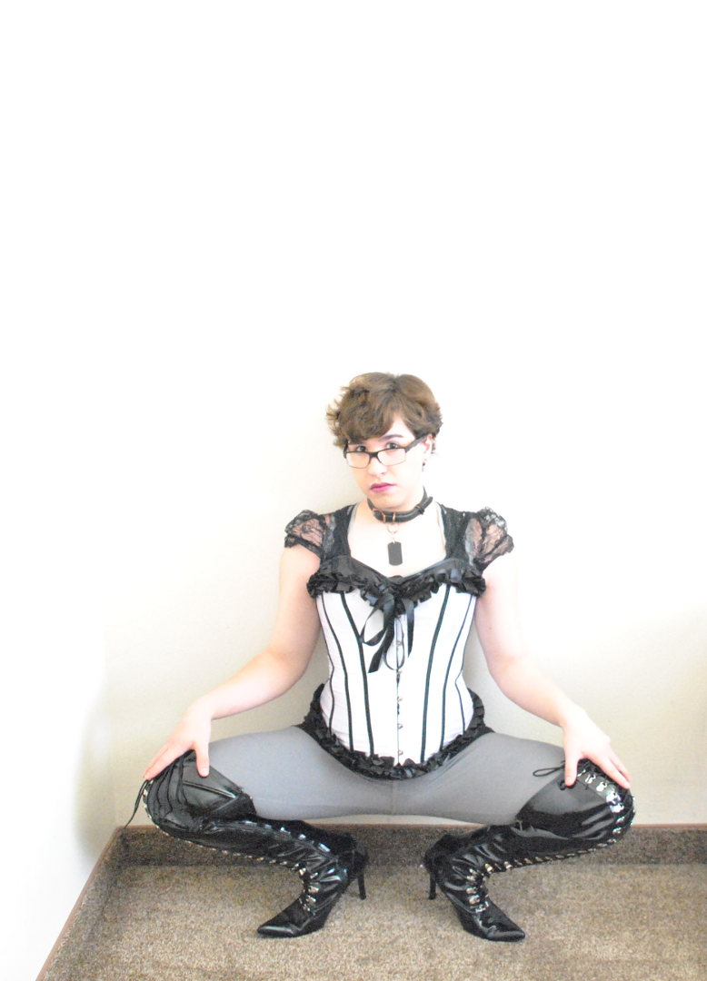 kittafterdark:  Tight CorsetFelt like doing something provocative &lt;3 