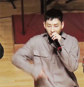 Hyukjae Dancing To TT 