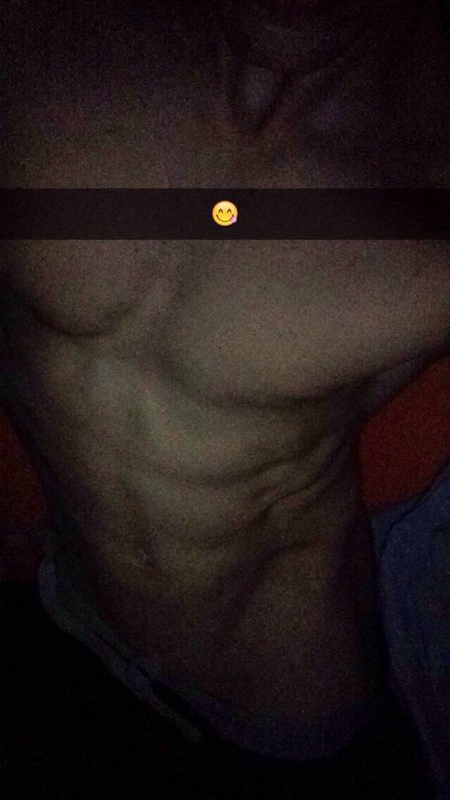 maleinjection:  chelseabanker:  US Jock  Fuuck  Holy fuck