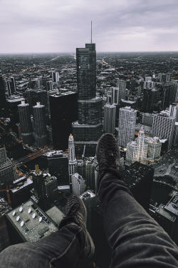 envyavenue:  Over Chi-Town by Johnny Castle.