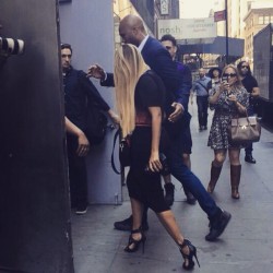 yoncebcarter:  @beyonce spotted in NYC Today.