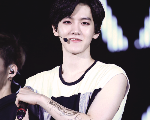 kimjongsnoona:  THE LOST PLANET WUHAN : BAEKHYUN porn pictures