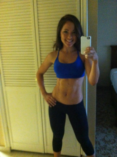 sexygymchicks:  Dont Quit On Your New Years Resolution! Follow Sexy Gym Babes Stay Motivated during the new year. Check out the most healthy, fit, hardbody, and cute gym babes on tumblr! Follow us on Instagram: @FitGymBabes !  These 5 FACTS Will Make