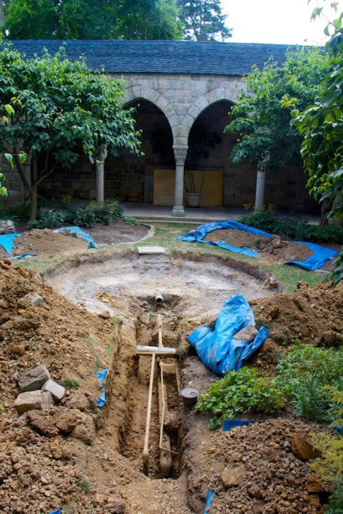 This week we began a major repair and restoration project in Glencairn’s cloister. The fountai