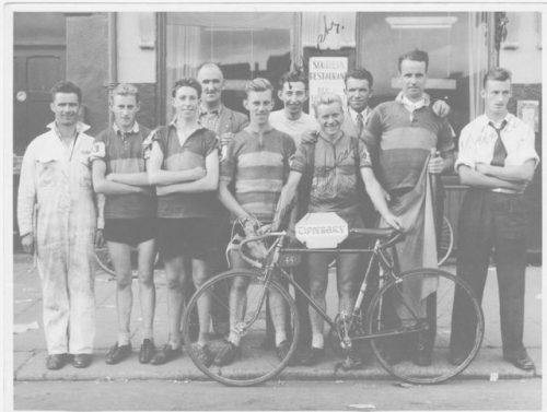 classicvintagecycling: 1955 Tipperary Ras Tailteann team.The older man in the back row is the team s