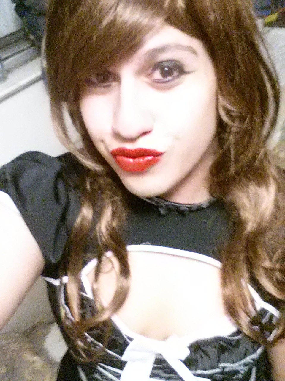 sammyess:  Red lipstick. Enjoy ♡ video of something fun coming soon. Stay tuned