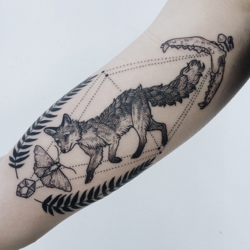 ponyreinhardt: Tiny running fox with ferns, crystal, moth, jawbones, and mushrooms on inner bicep! B