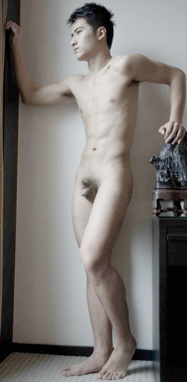 ohthentic:  manlybeautyuniverse:  taihoku1931:                   