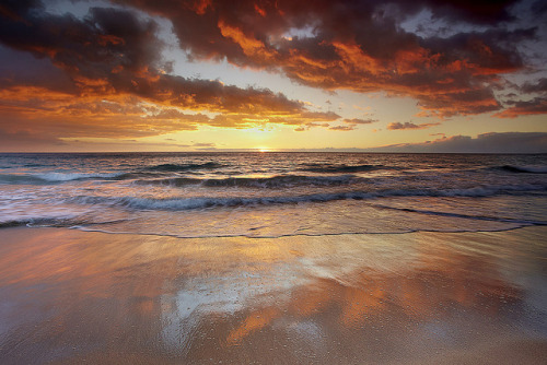 Mango Skies - Hapuna Beach, Big Island, Hawaii by PatrickSmithPhotography on Flickr.