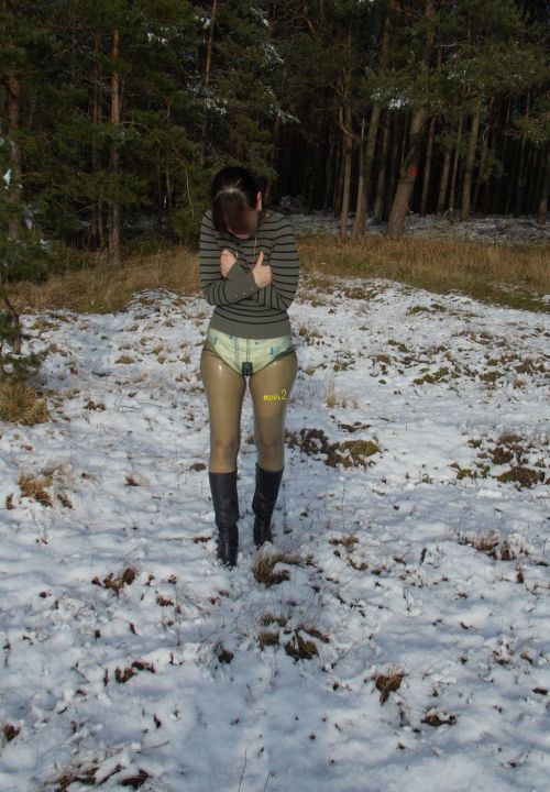 wir2-posts:  Pictures from my first Tumblr blog wir24dl.Latex and Diaper  Unfortunately the latex ti