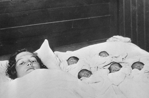 vintageeveryday: The First Quintuplets Known to Have Survived Infancy – 26 vintage pictures of