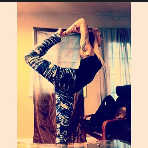 Day 22 #healinghearts challenge. natarajasana. Lord of dance