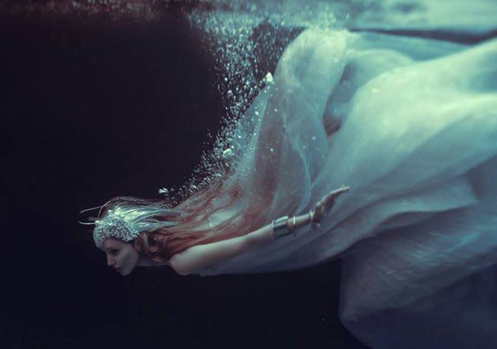 random99musings:  The dark mermaid - source unknown 