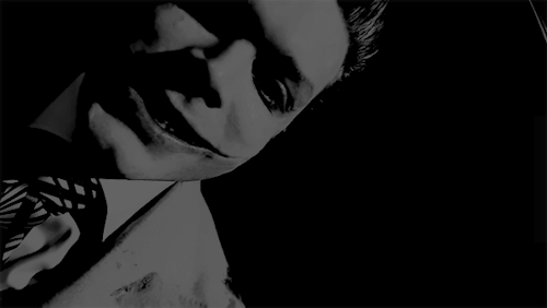 valesvka: I’m more than a man. I’m an idea. A philosophy. And I will live on in the shadows within Gotham’s discontent.   ─ Jerome Valeska, 4x18  