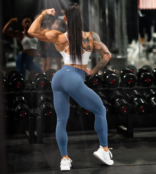 girlswithbiceps:Girl Biceps Rock!