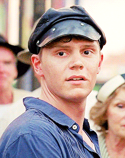 TV & FILM GIFs