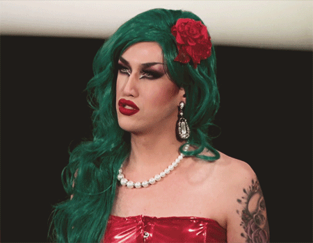 bignosebrown:  When you’re not sure if he’s gay but then he makes a Rupaul’s