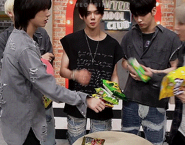 Save Beomgyu From Taehyun