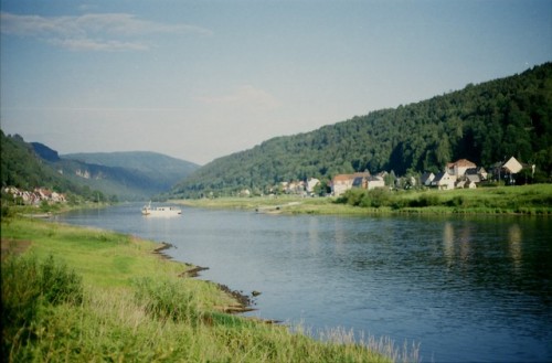 Elbe, Bad Schandau(Canon EOS 300X // 50mm // Fuji Superia 200)