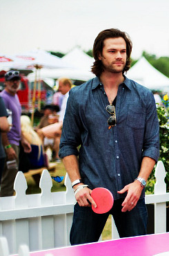snowbairds:  Jared being adorable at the Austin Food &amp; Wine Festival ツ