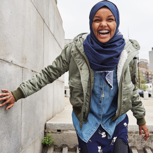 femestella:American Eagle Debuts Denim Hijab with Somalian Refugee Model Starring in Campaign Jijab